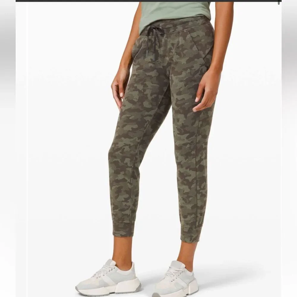 Lululemon Ready to Rulu Jogger 29